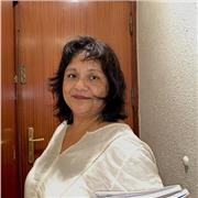 Hola, soy Rocío. Imparto clases de Lengua castellana tanto a niños, jóvenes como adultos. Te ayudaré a mejorar tu redacción para que tus textos se entiendan y logres transmitir las ideas con claridad y precisión